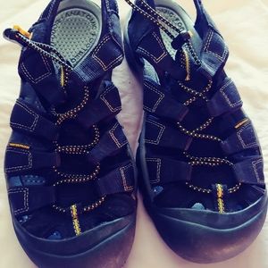 Mens Keen Sandals size 10